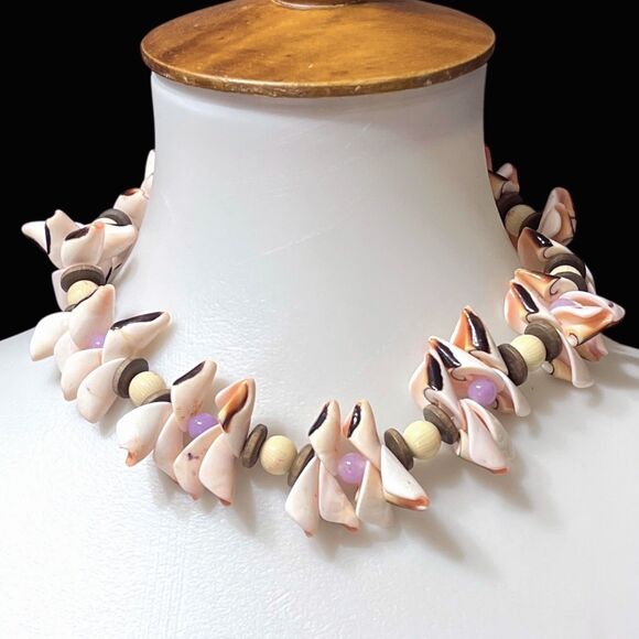 Vintage Les Bernard Statement Necklace Chunky Shell Beaded Collar Coastal Beach - Picture 1 of 8
